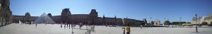 Louvre Exterior2