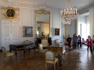 Versailles Interior1